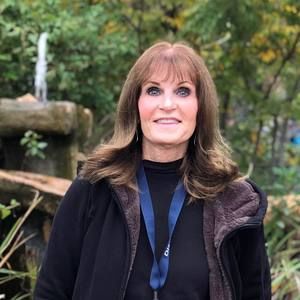 Meet your Posher, Sheila